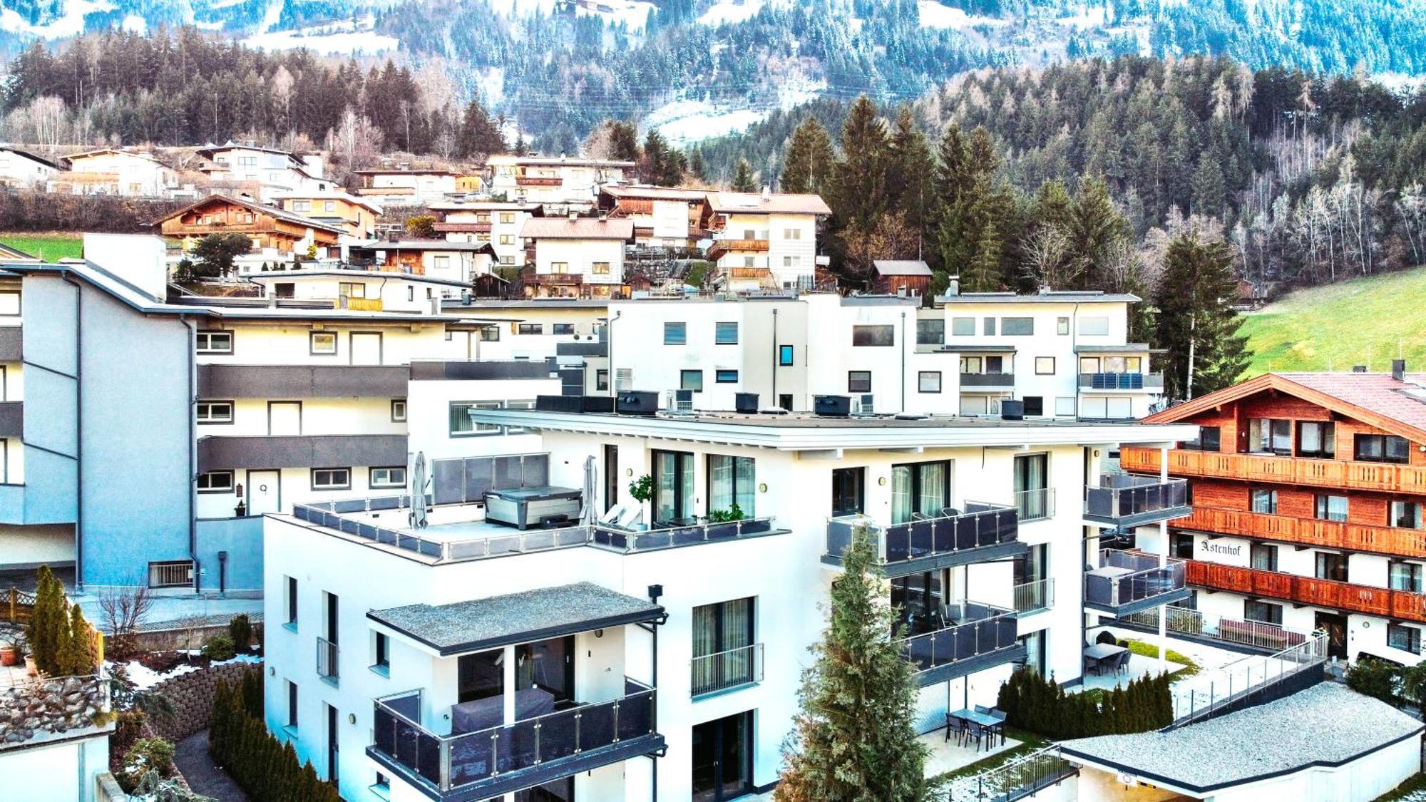 Ziller Delight - Balcony & Car Park By Alpenluxus Appartements Fügen Buitenkant foto