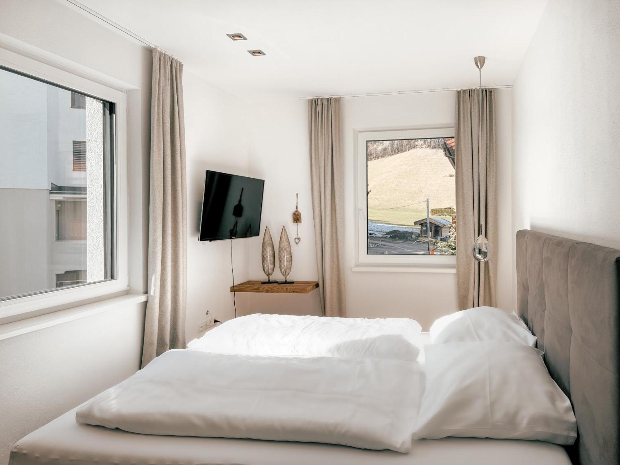 Ziller Delight - Balcony & Car Park By Alpenluxus Appartements Fügen Buitenkant foto