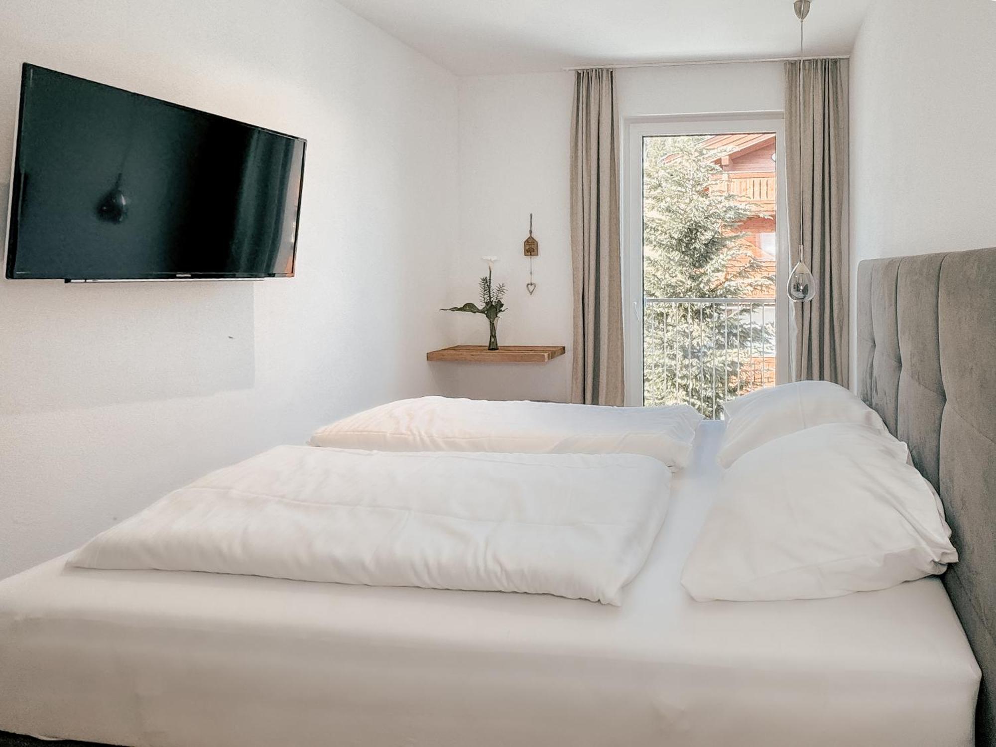 Ziller Delight - Balcony & Car Park By Alpenluxus Appartements Fügen Buitenkant foto